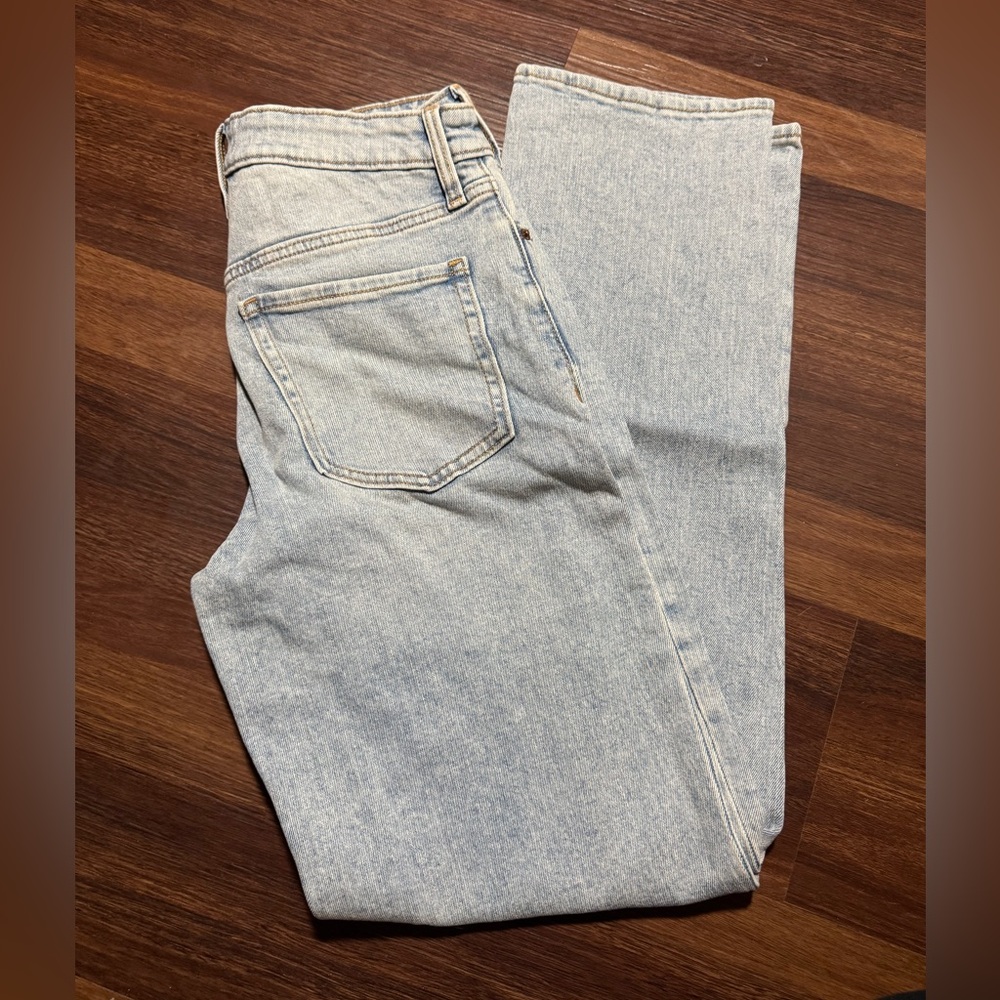 Old Navy Women’s Light Blue OG Loose Jeans